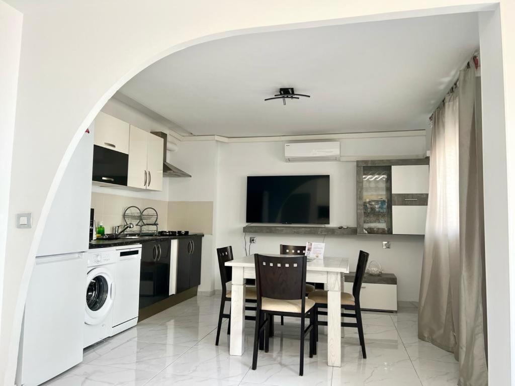 Apartamento Alteagroup Centro Luaran gambar