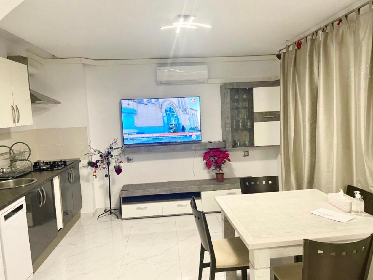 Apartamento Alteagroup Centro Luaran gambar